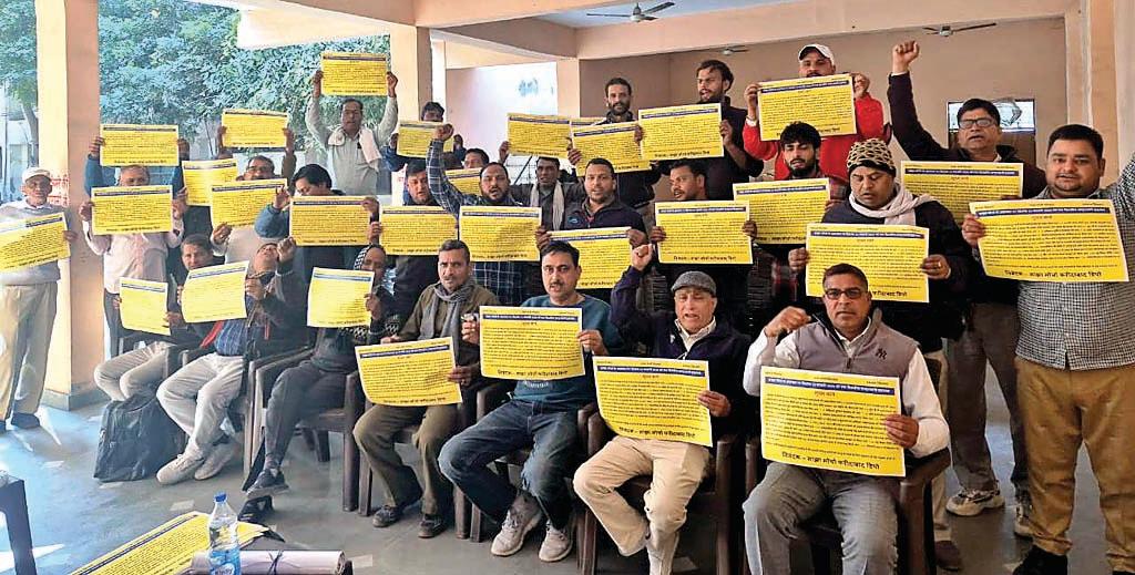 हरियाणा रोडवेज सांझा मोर्चा की मीटिंग में 12 फरवरी की हडताल को समर्थन
