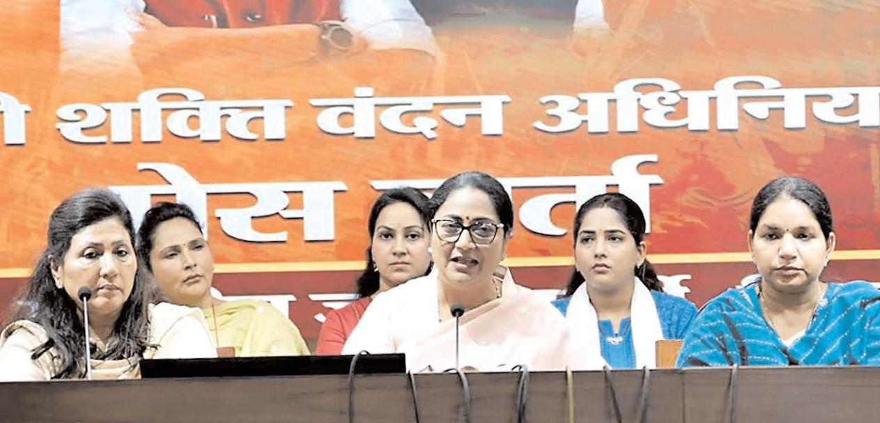 महिलाओं के हक पर राजनीति शर्मनाक : मुख्यमंत्री