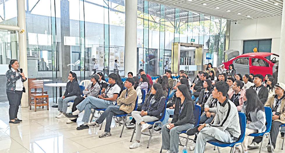 Mitsubishi PHL completes internship program for 187 college students