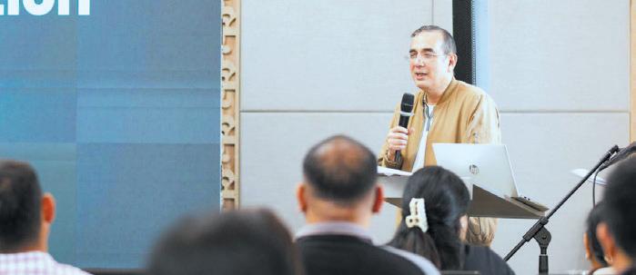 MERALCO Spokesperson Joe Zaldarriaga enjoins QC Personnel to continue the fight against fake news