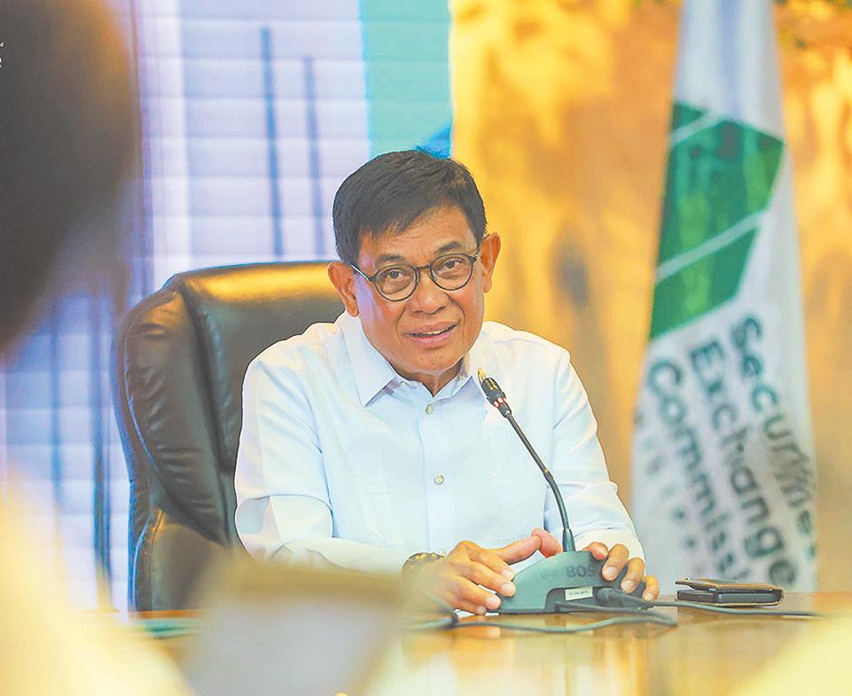 SEC backs easing of bank secrecy law amid corruption concerns