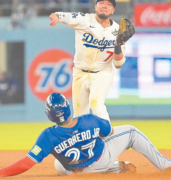 Dodgers back-to-back champs