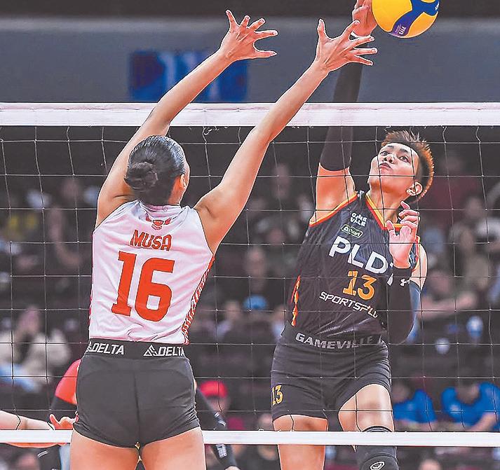 Eight teams battle it out in knockout quarterfinals of PVL Reinforced Conference in Big Dome