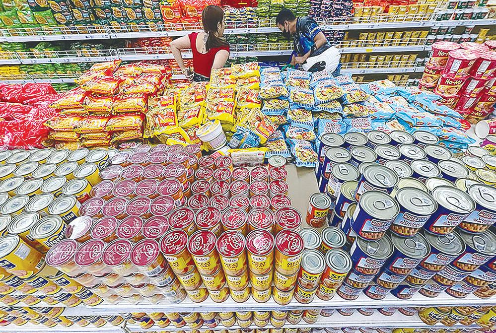 House bill eyes higher tax exemption for Filipino workers amid rising prices