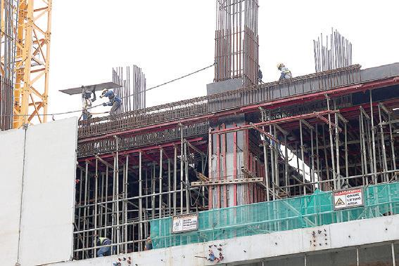 Philippines targets 4.3% of GDP for infrastructure spending this year