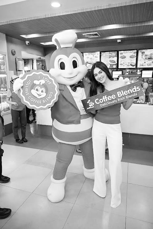 ATASHA, NAMIGAY NG LIBRENG ICED MOCHA!