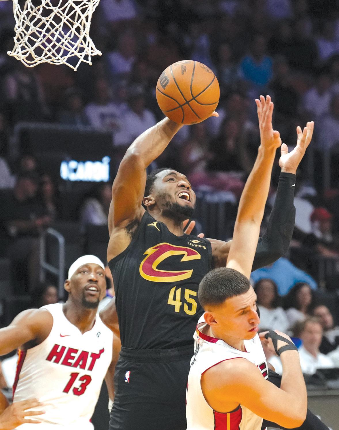 Cavs sweep Heat, cruise into second round