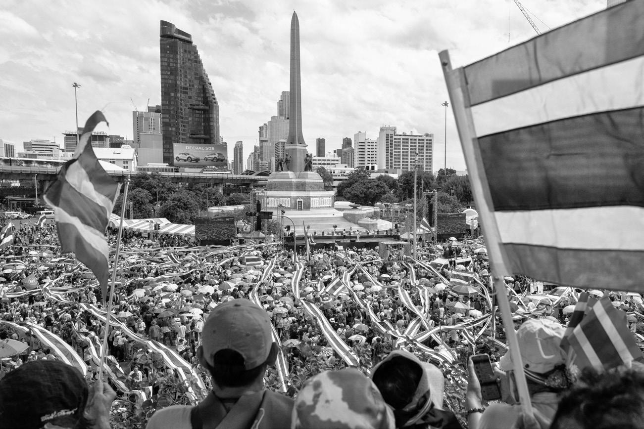 Thousands protest calling for Thai PM's resignation