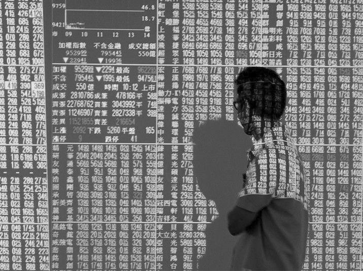 Asian markets mostly rise on lingering trade deal optimism