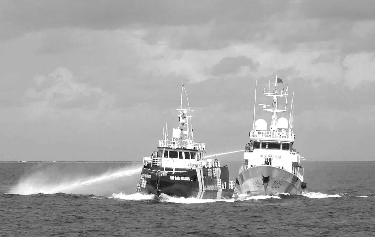 PCG: Chinese ship rams gov't vessel in disputed sea