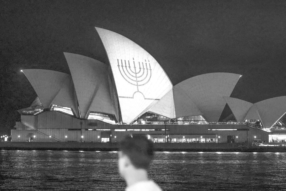 'Islamic State ideology' drove beach gunmen