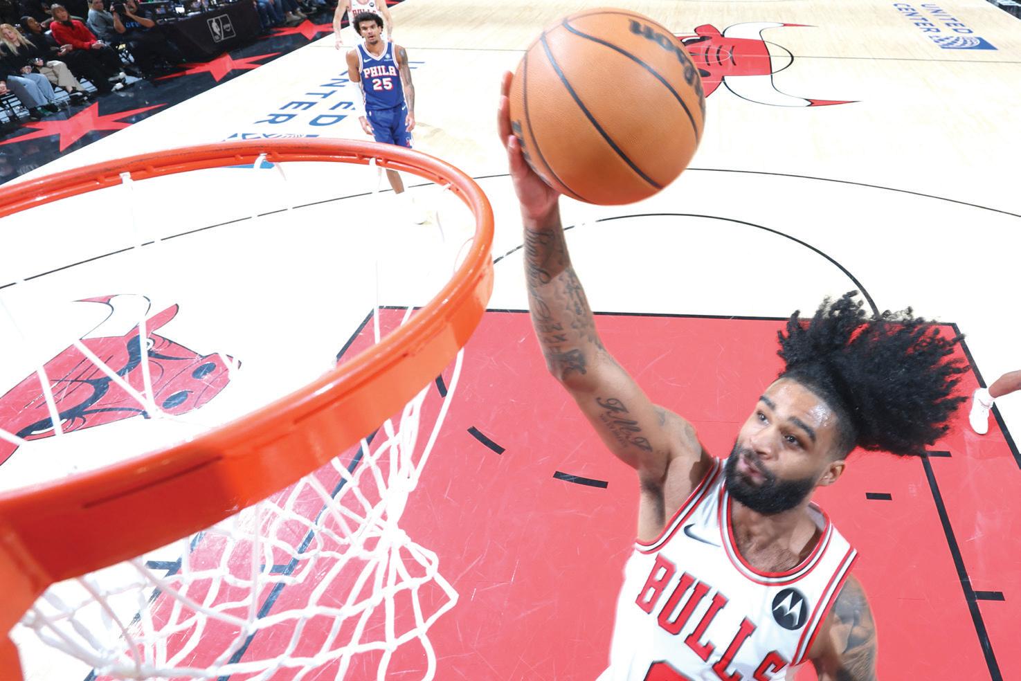 Bulls down 76ers, Pistons fall