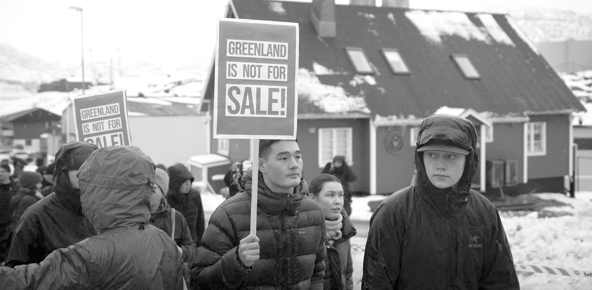 Trump threatens Europe with tariffs over Greenland