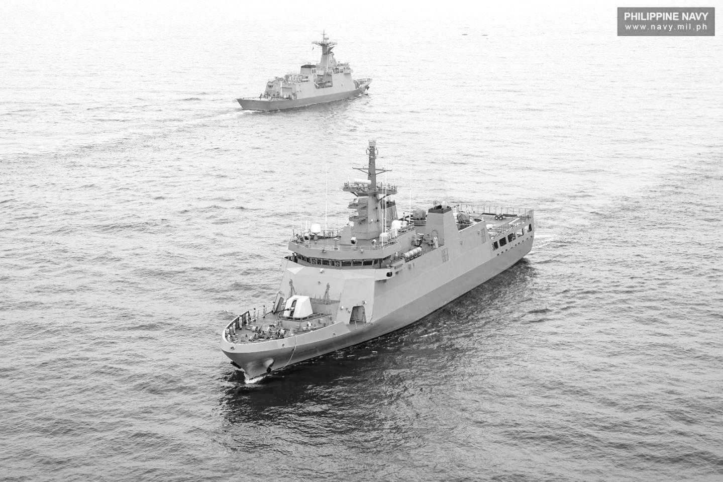 Phl receives first of six patrol vessels from SK