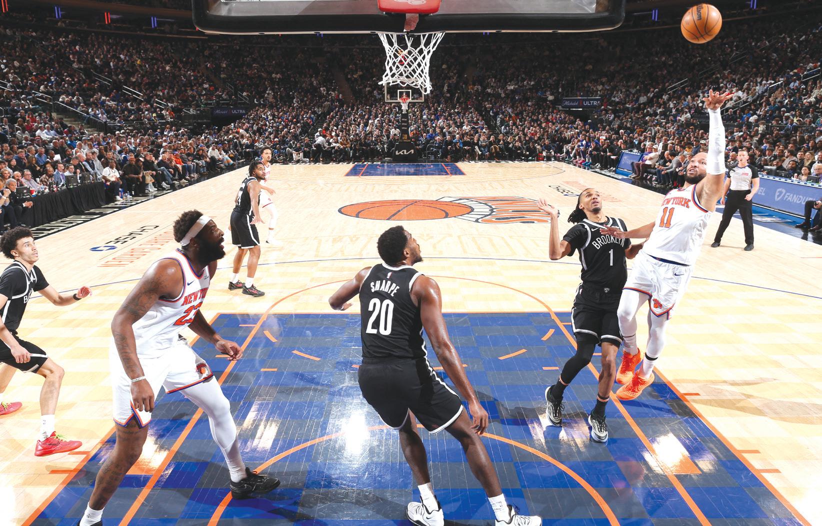 Knicks halt losing streak with record thrashing of Nets