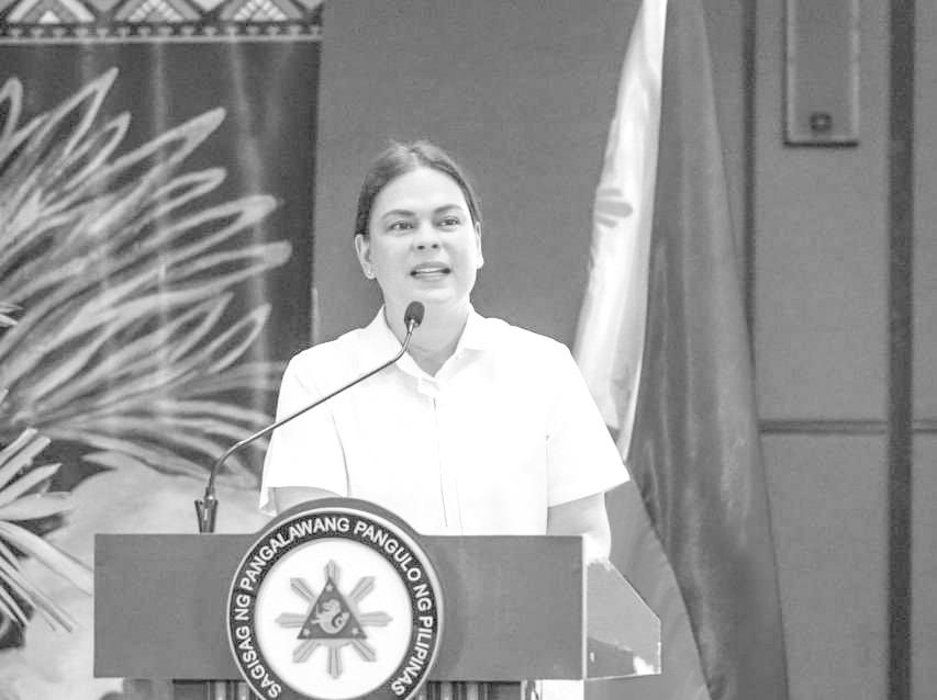 Duterte impeach raps sent to House Speaker's office