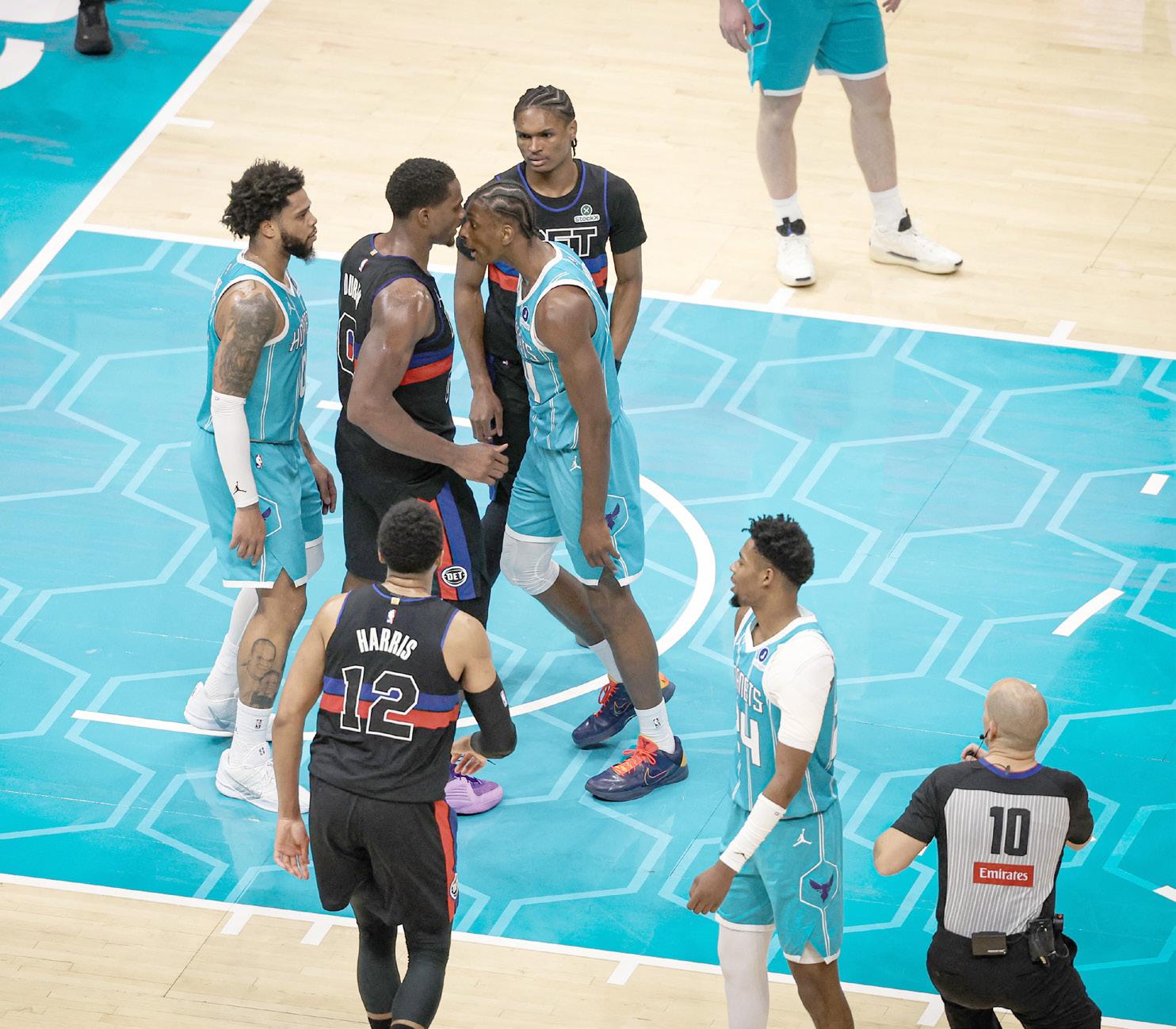 Basket-brawl as five ejected in Pistons-Hornets clash