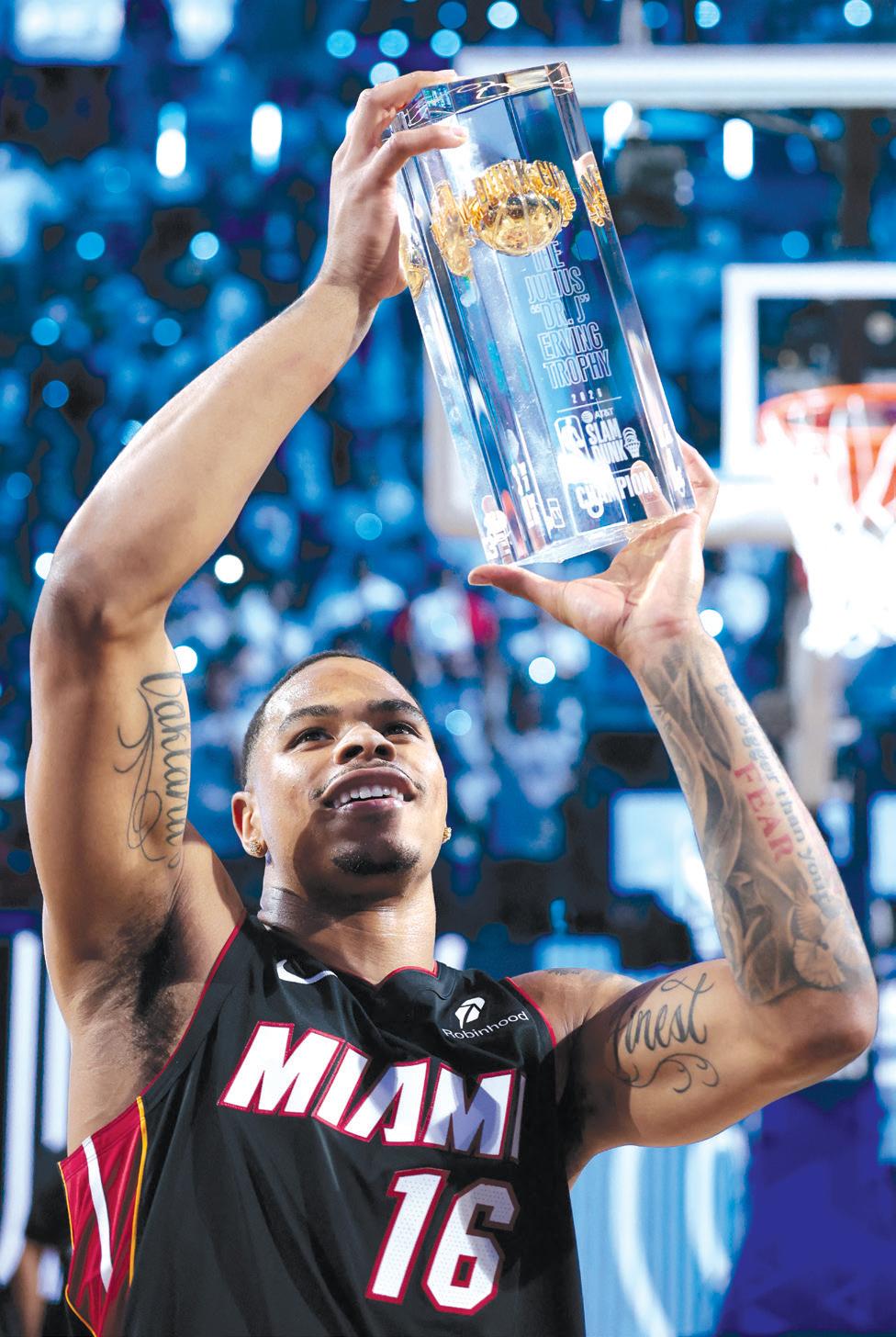 Lillard matches NBA 3-point shootout record, Johnson rules dunk contest