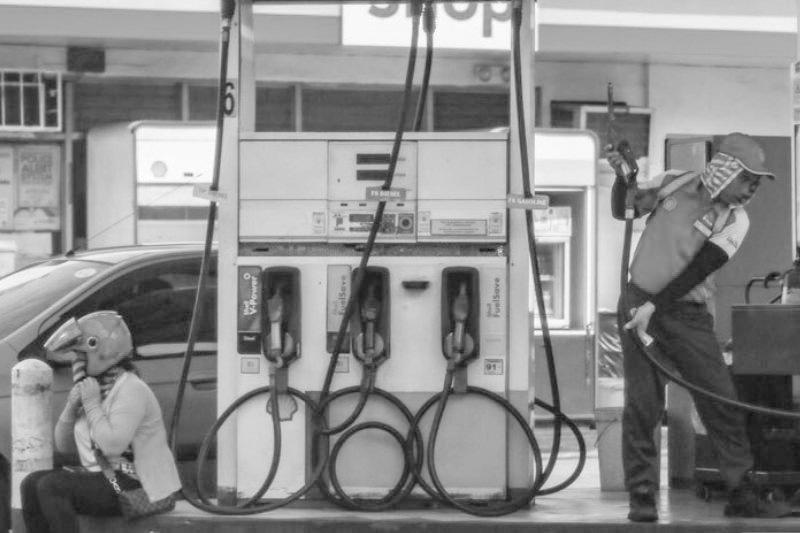 Fuel prices set to rise nearly P2/liter amid US-Iran conflict