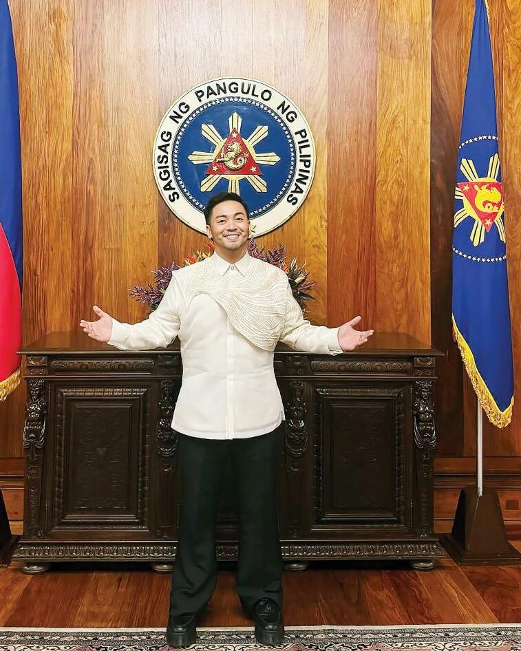 Sofronio Vasquez Honors Bisaya Roots In First Major Concert After 'The Voice US' Win