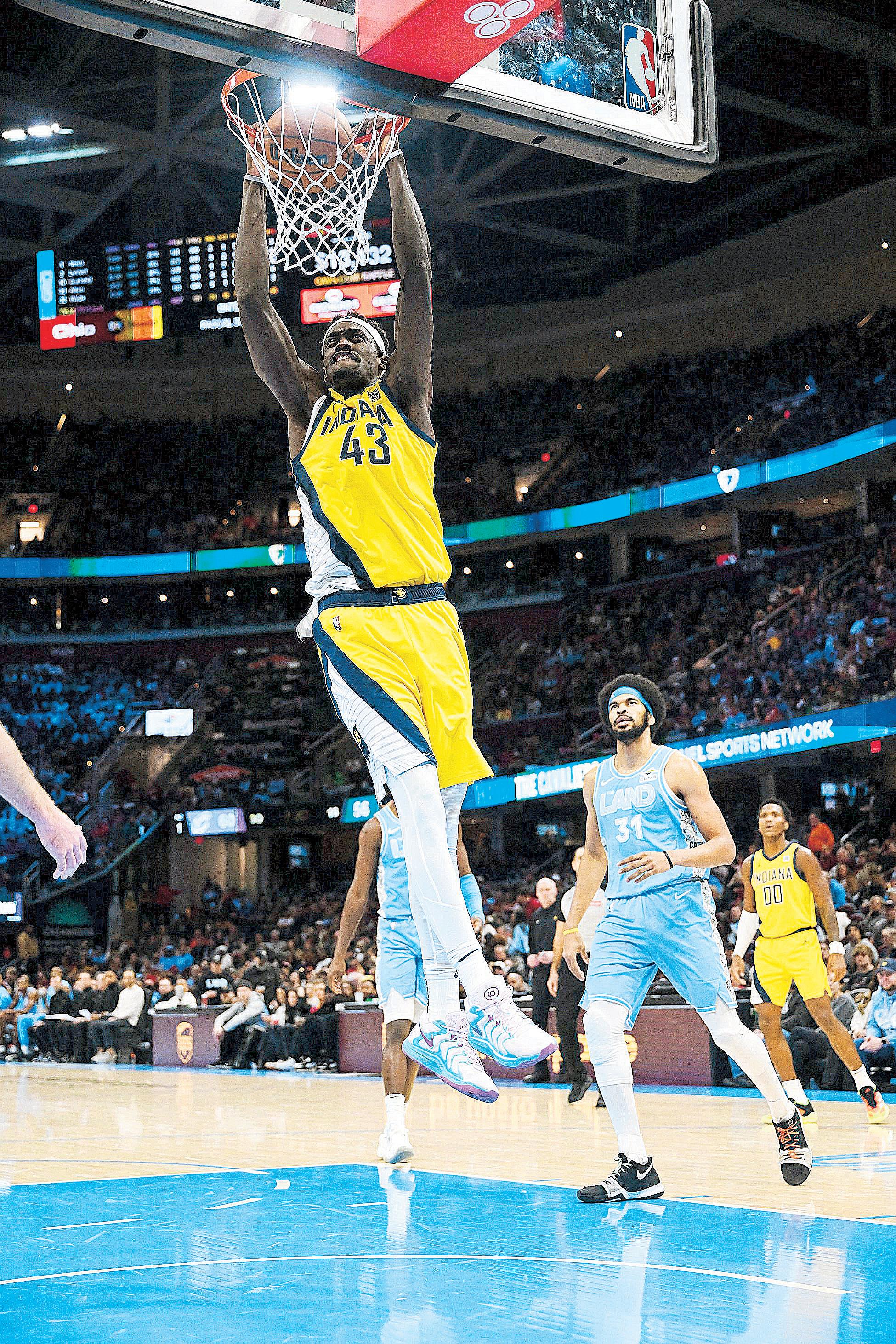 Pacers Halt Cavaliers, Celtics Edge Pelicans