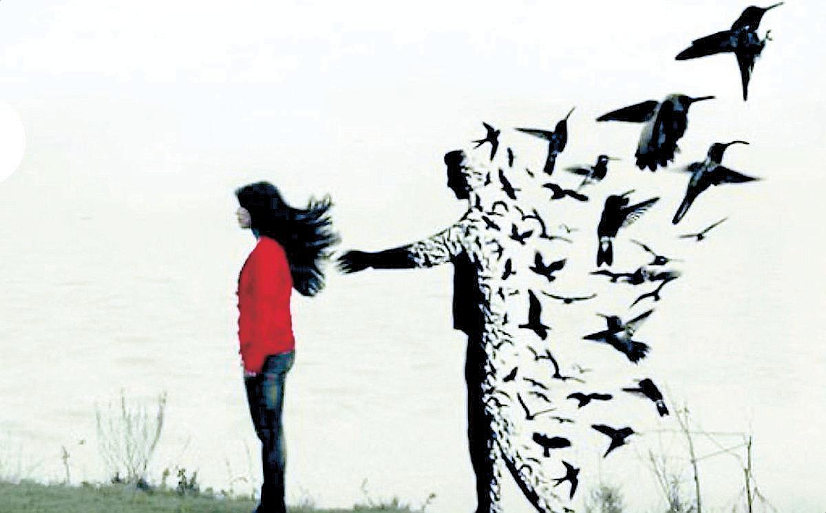 GHOSTING, SEEN-ZONING, AND ‘UWI NA AKO'