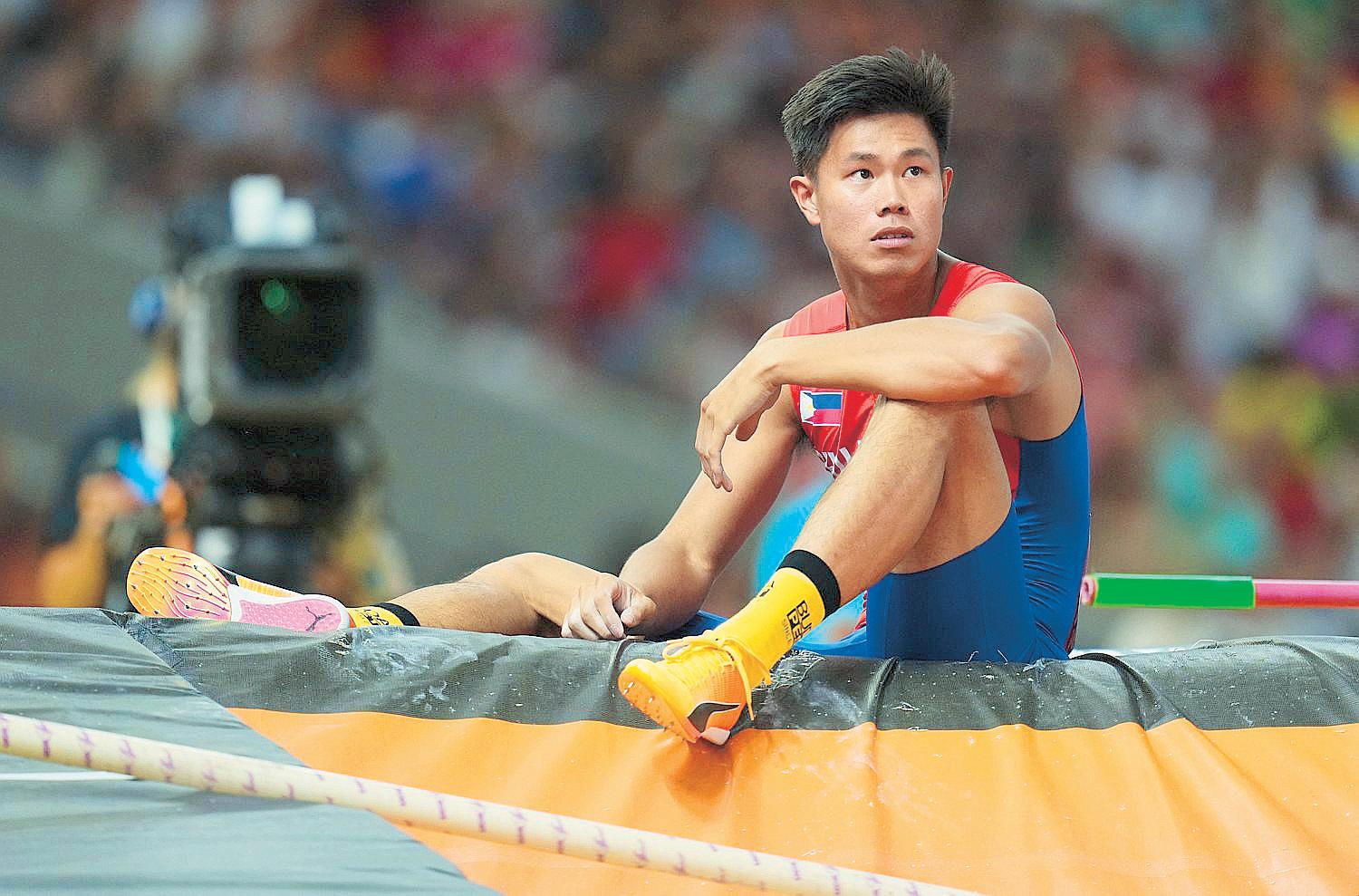 Obiena lands 8th in Sweden
