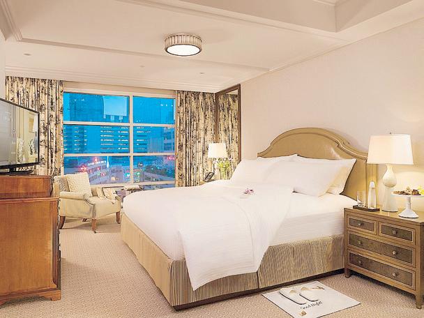 CHEF-TURNED-HOTELIER DAVID PARDO AYALA: MERCHANT OF HAPPINESS