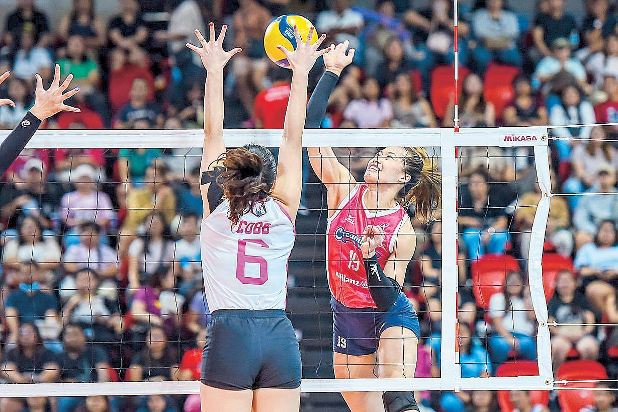 Creamline Stays Alive