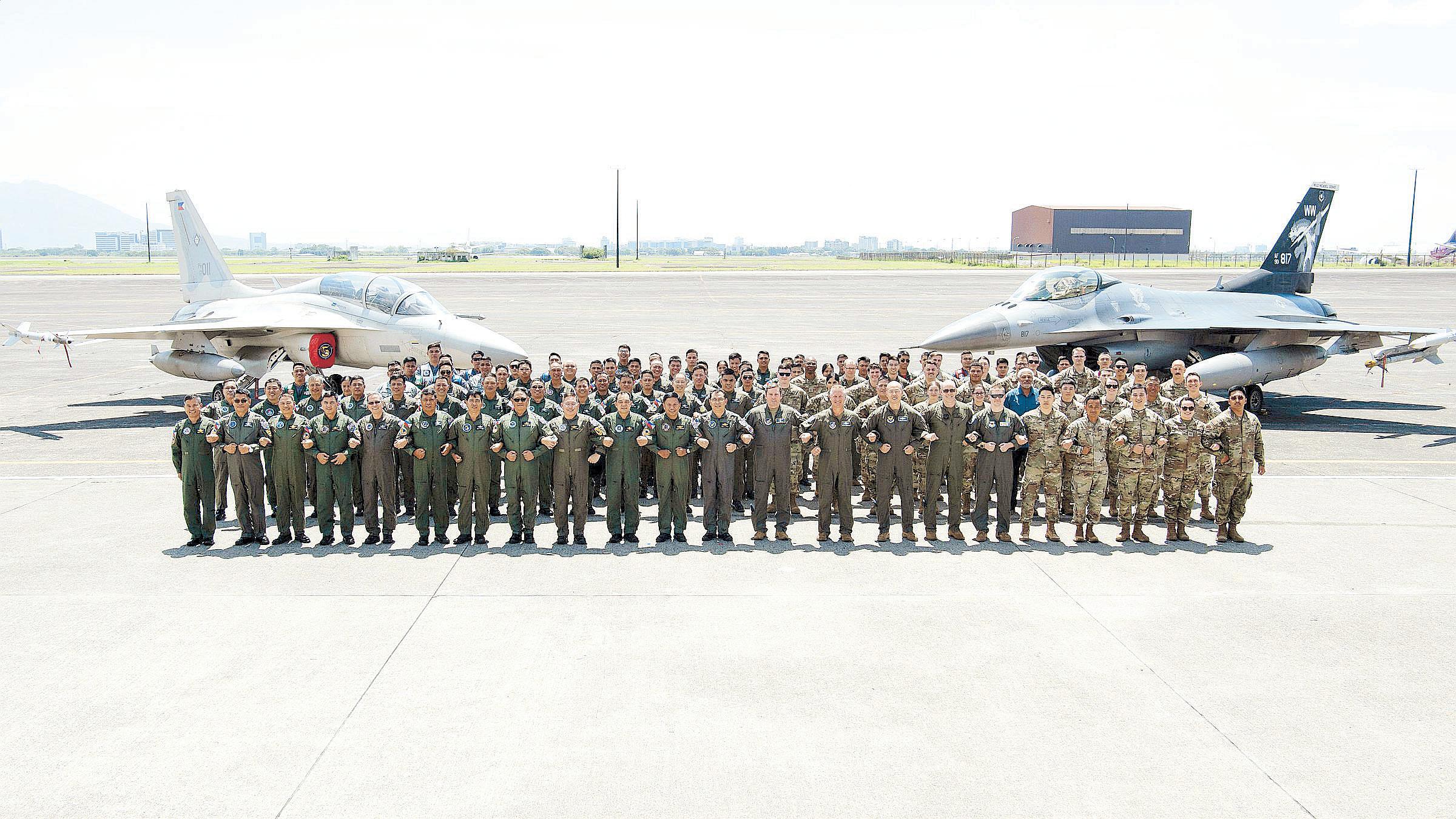 PCG Averts Near-Collision with China Ship in WPS