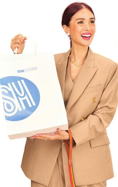 Heart Evangelista discovers everyday surprises at SM Store Makati