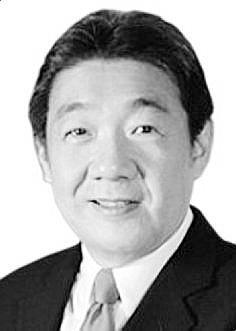 Is the tariff war beneficial for the Philippines?