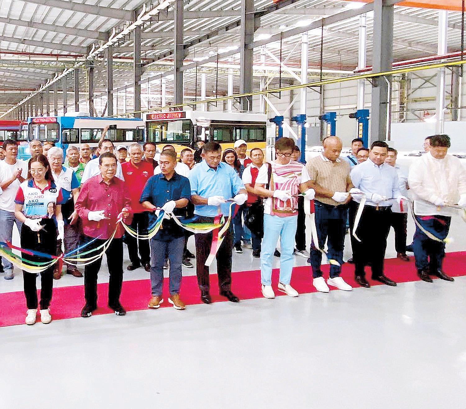 No proclamation for candidates facing DQ cases – Comelec