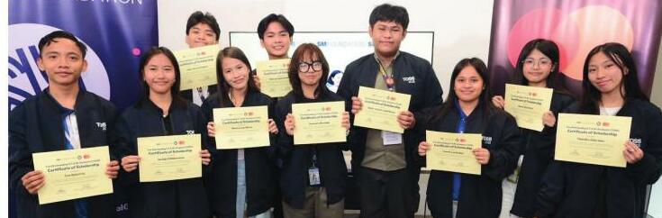 SM Group, Mastercard Name Ten Outstanding STEM Students