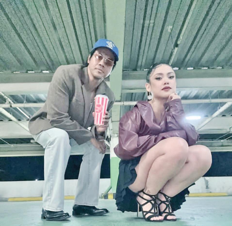 LOOK FORWARD TO MARRIED LIFE