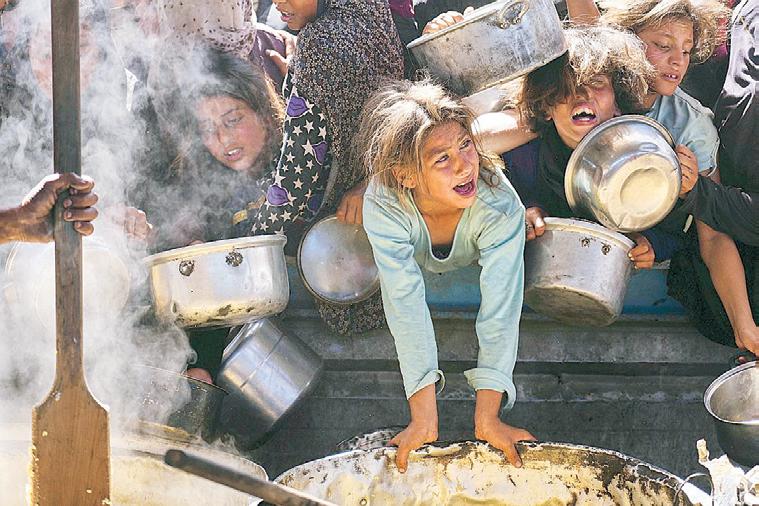 Israel Strikes Gaza After 'Basic' Food Aid Pledge