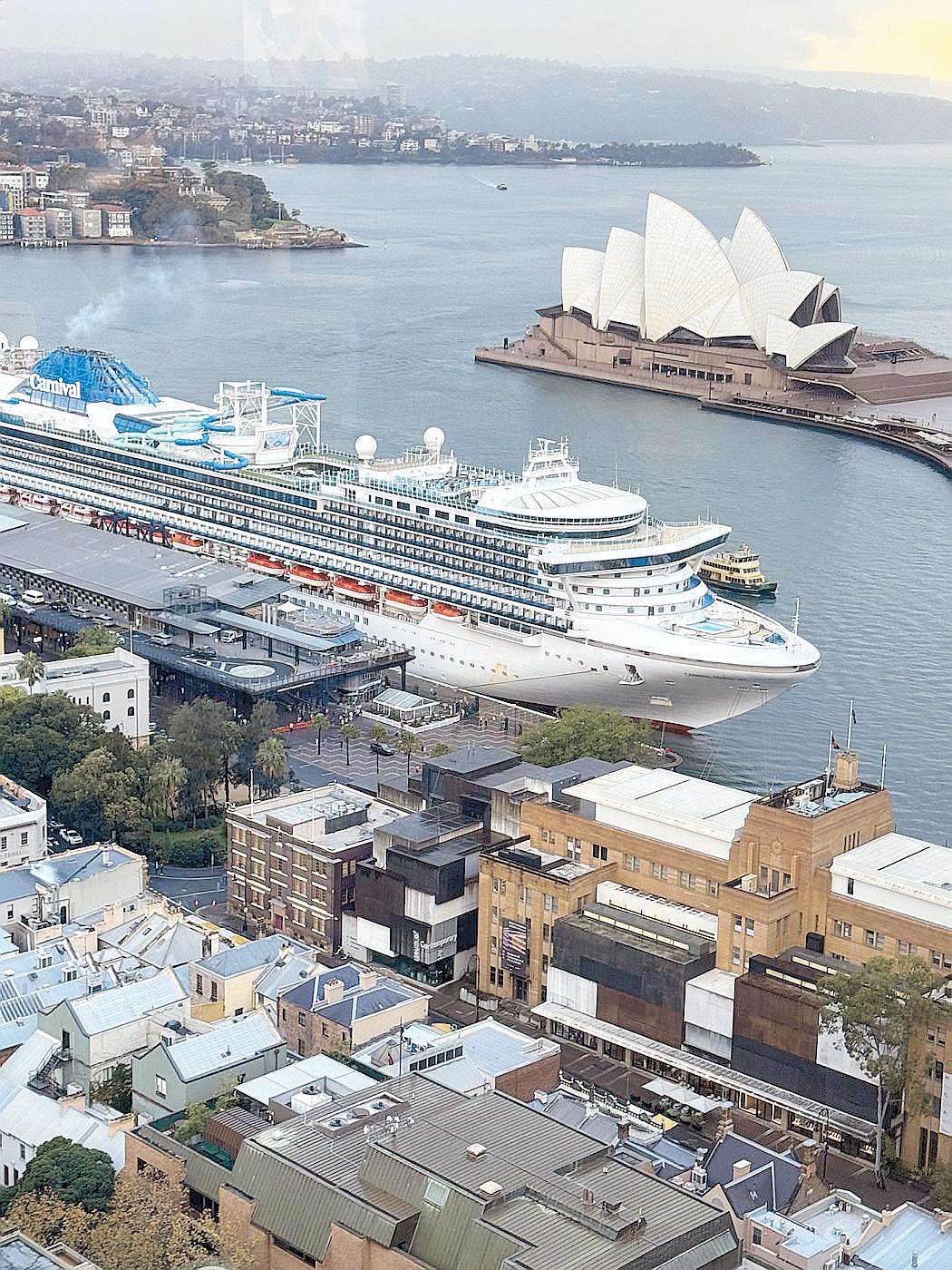 REVISITING SYDNEY WITH FAMILY MEMORIES AND A LOVE FOR HERITAGE-BUILDING
