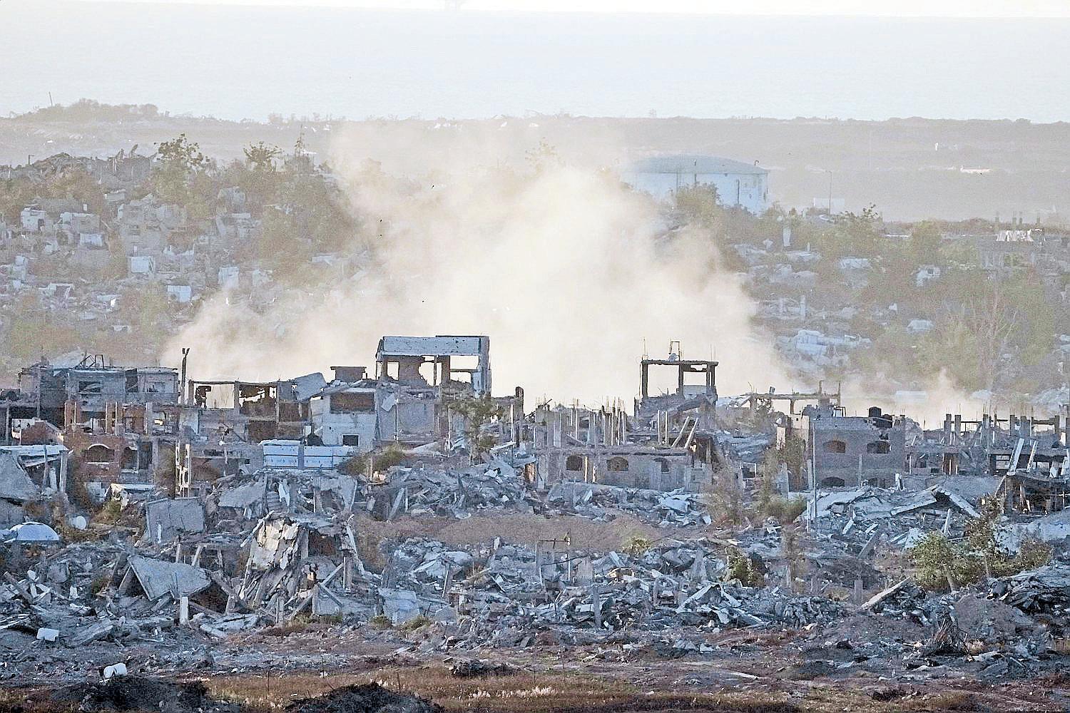Israeli Strikes Kill 85 in Gaza