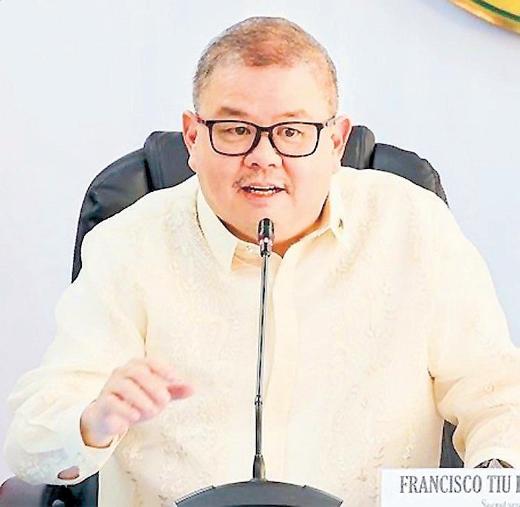 Agri chief backs retention of tariff until next harvest