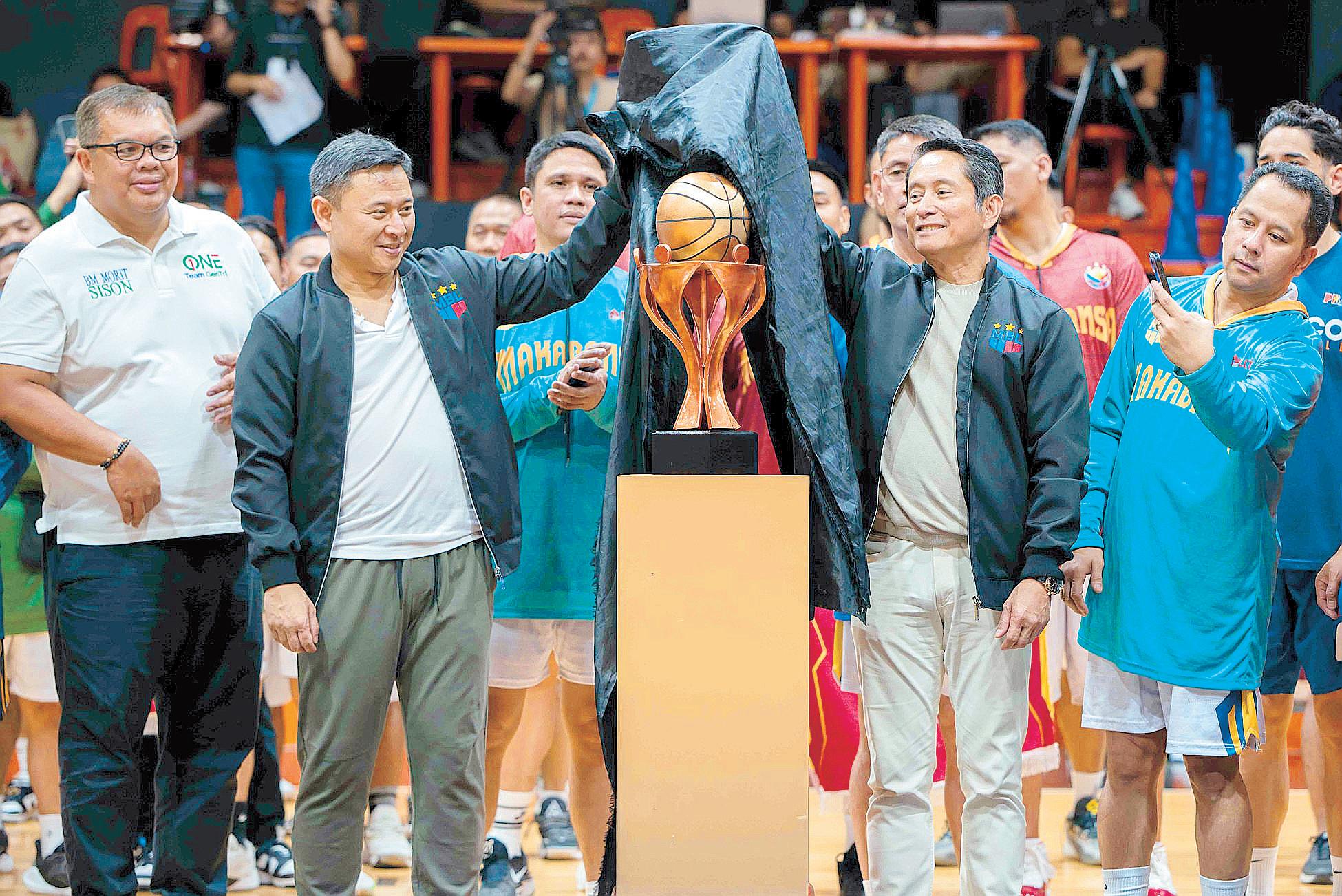 Kapit-bisig sa Basketbol