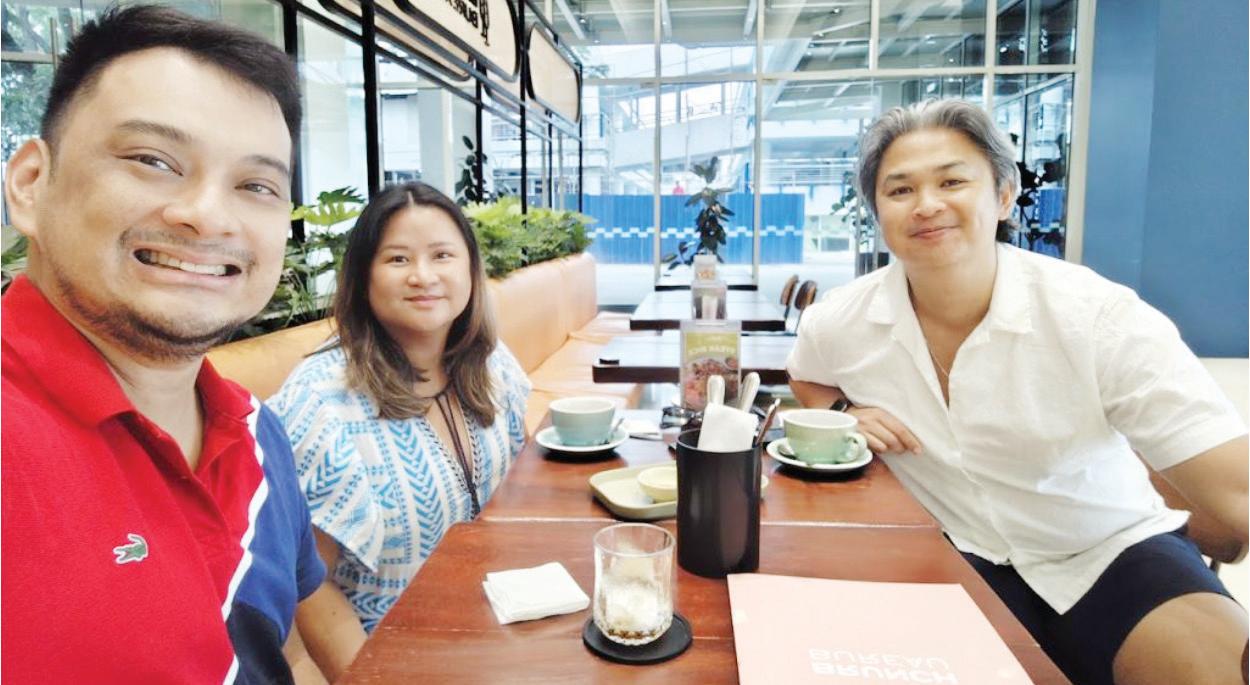 They left the US and moved to Spain—now they're helping other Filipinos do the same as digital nomads