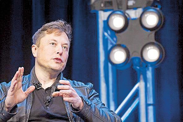 SpaceX Rocket Explodes on Platform in Texas