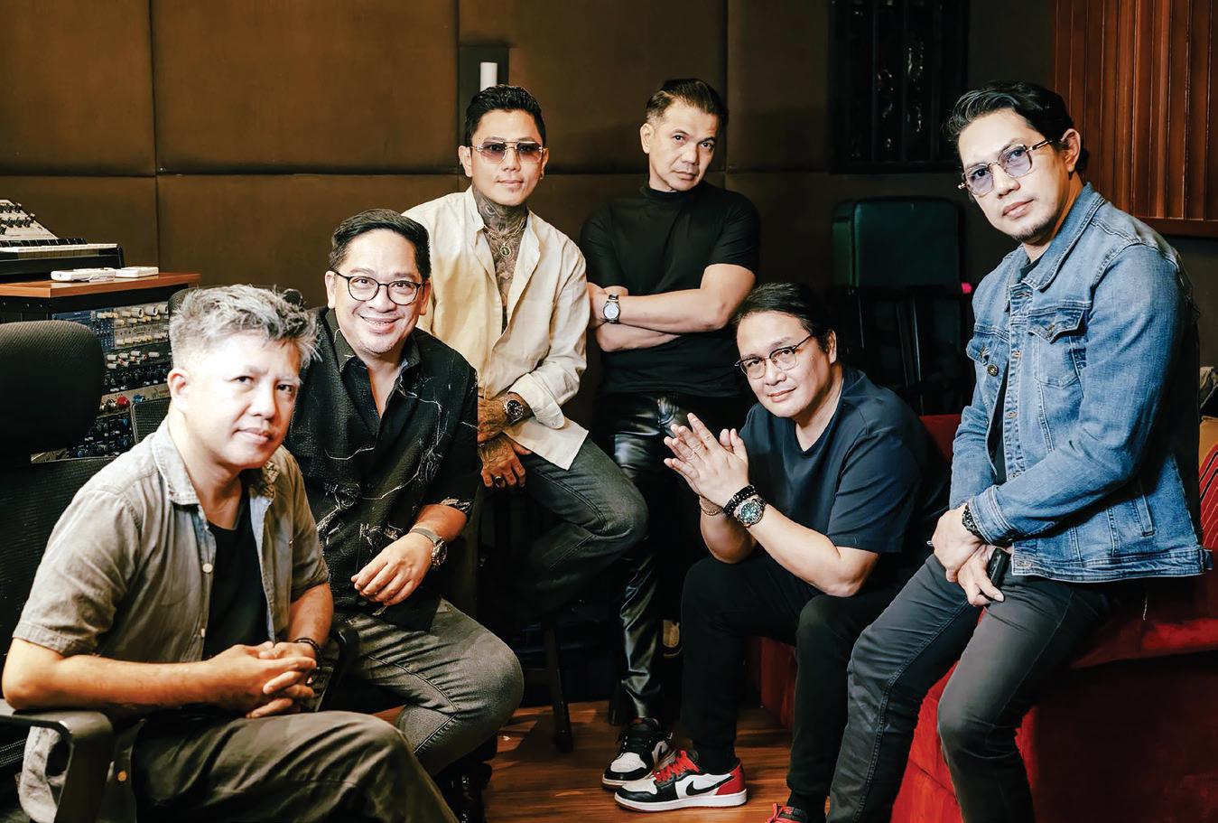 After two months, new frontman now at home with Inner Voices