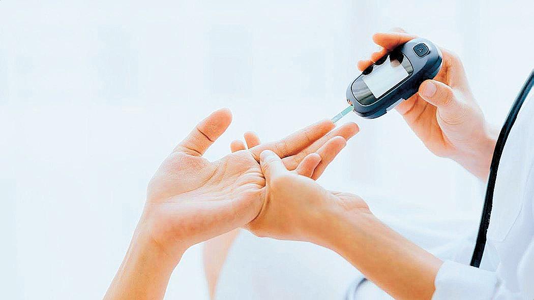 This is how diabetes can impact your body from head to toe
