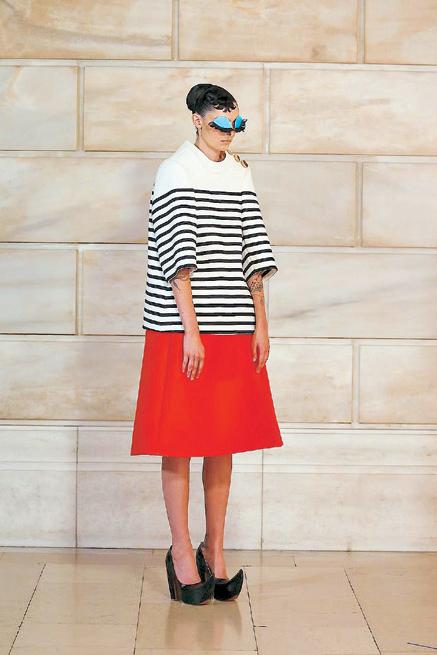 NAUTICAL THE THE FASHION: ROMANCE OF THE SEA