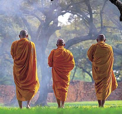 Thai Police Arrest Woman Who 'Seduced,' Blackmailed Monks