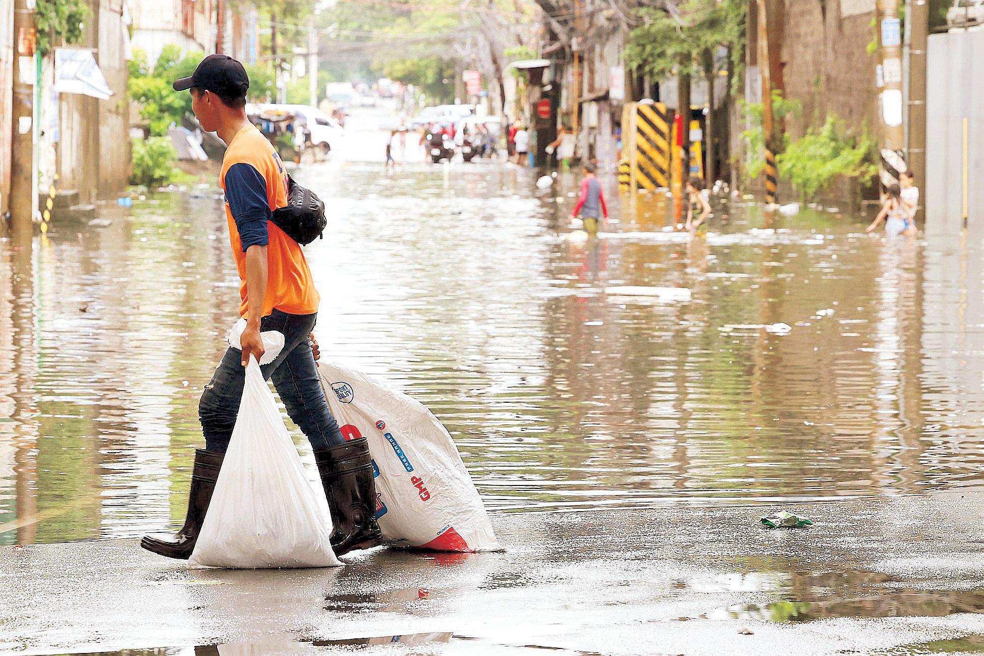 Low Tide, Pumping Stations Keep Flood Minimal in MM