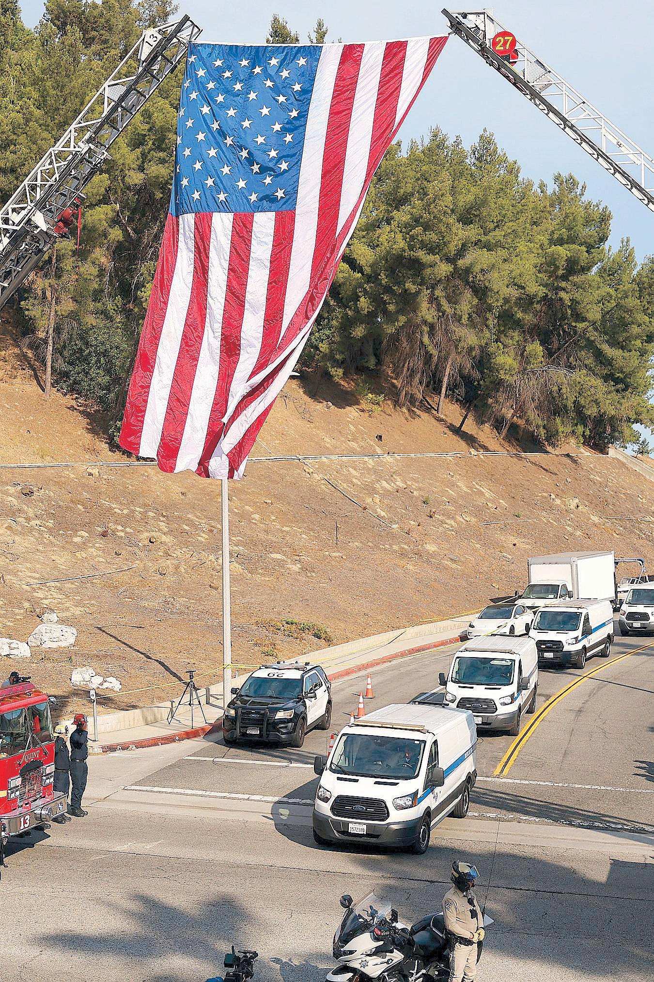 3 Killed in Explosion at LA Police Training Facility