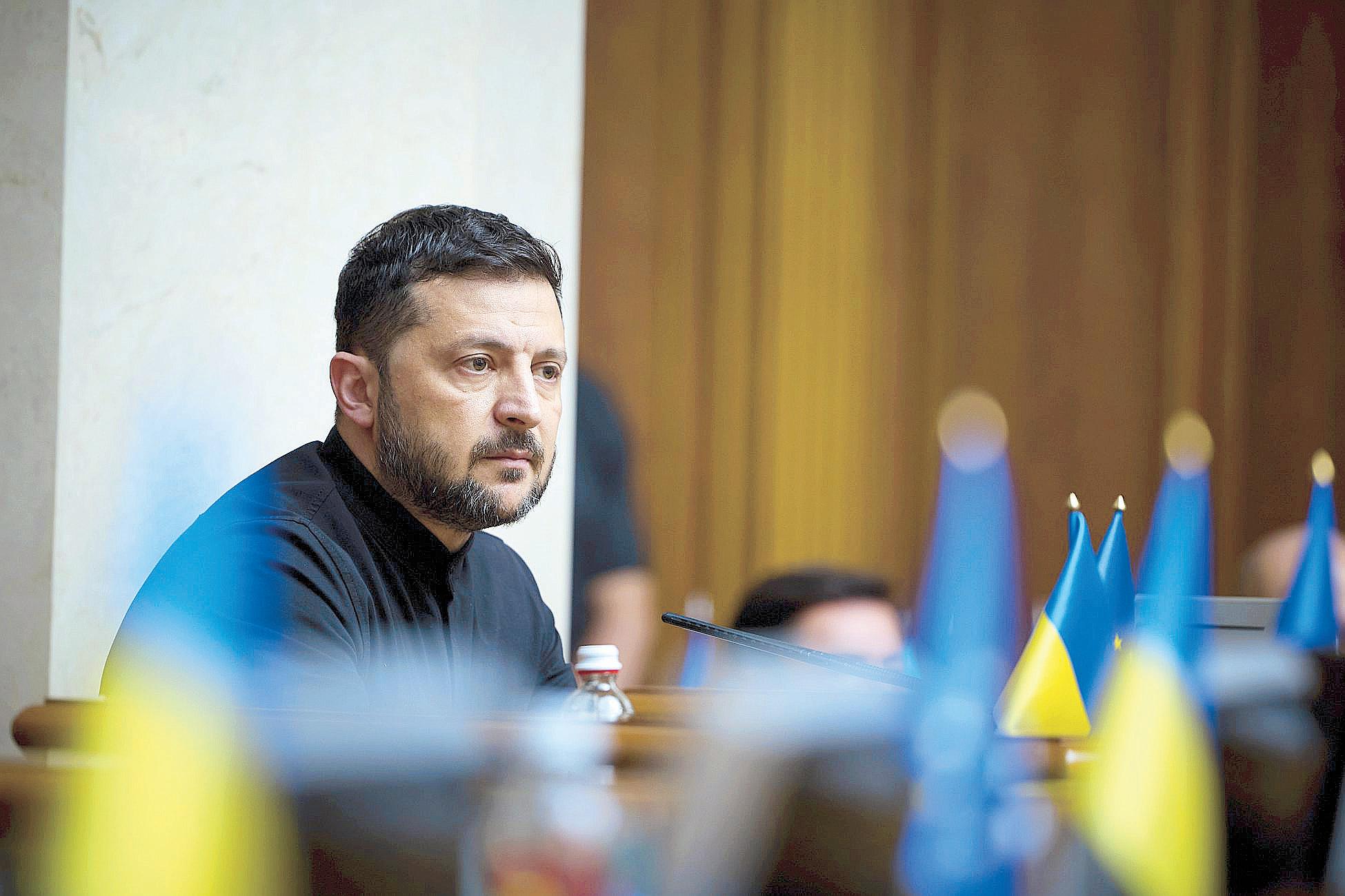 Zelensky renews offer to meet with Putin