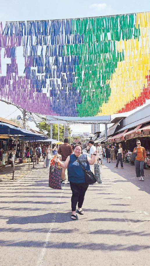 FROM BREAKFAST TO A BOOZY NIGHTCAP IN BANGKOK